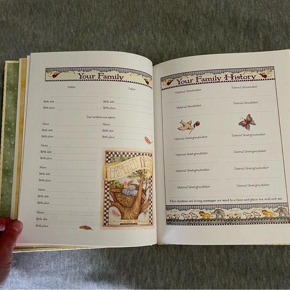 Baby Oh Baby: A Record of Baby's First Year - Picture 2 of 5